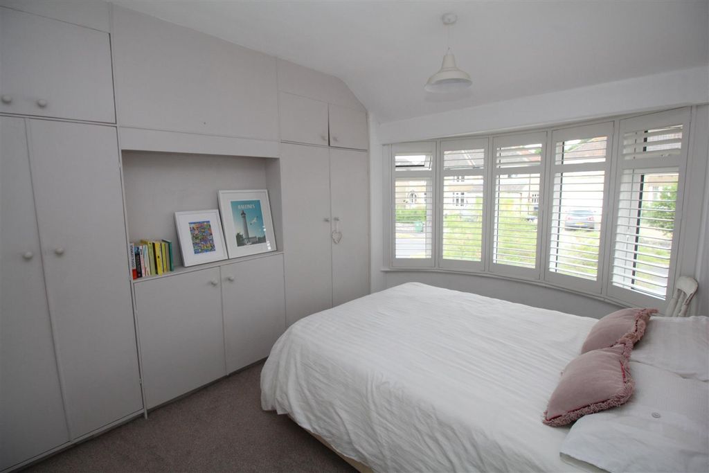Additional image 18 of 4 bed semi-detached house for saleEast Yewstock Crescent, Chippenham SN15