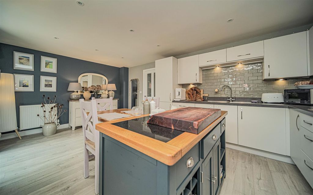 Additional image 2 of 4 bed detached house for saleMint Grove, Melksham SN12