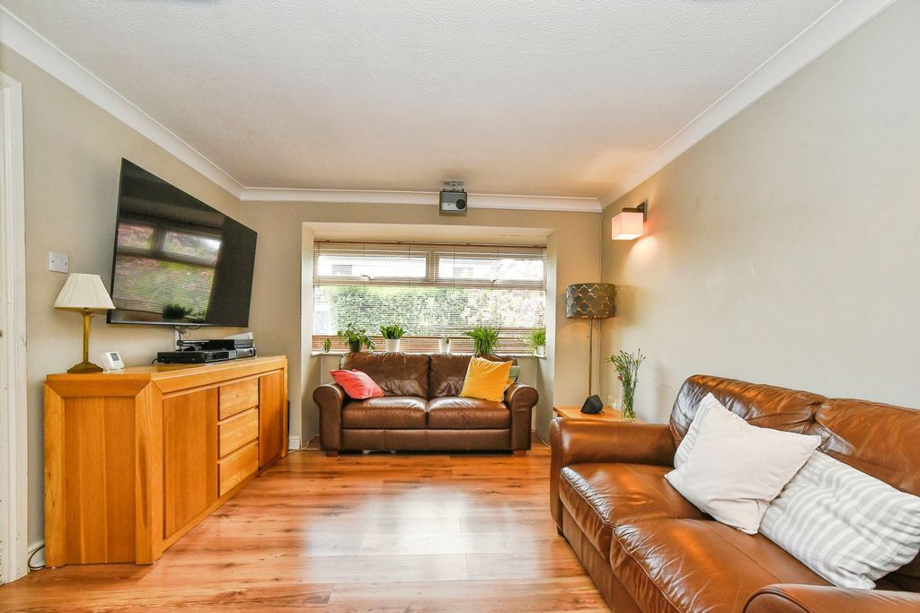 Additional image 2 of 3 bed semi-detached house for saleBarrington Close - Liden, Swindon SN3