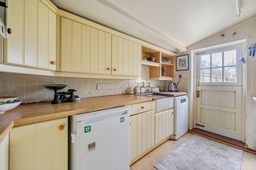 Additional image 5 of 3 bed detached house for saleMiddle Woodford, Salisbury SP4