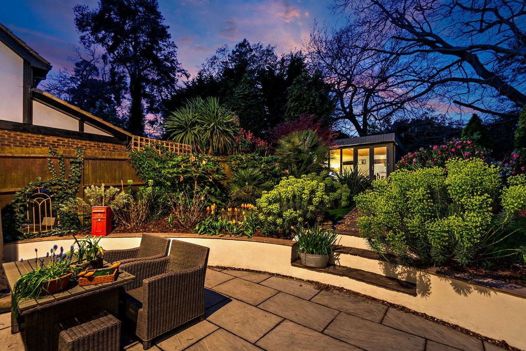 Additional image 16 of 5 bed detached house for saleThe Burlings, Ascot, Berkshire SL5