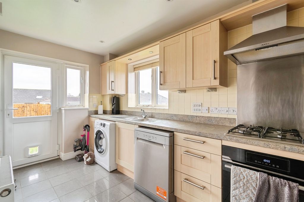 Additional image 7 of 3 bed detached house for saleMarket Mead, Chippenham SN15