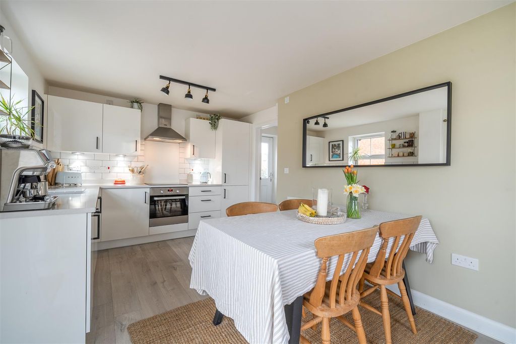 Additional image 5 of 3 bed detached house for saleChervil Avenue, Melksham SN12