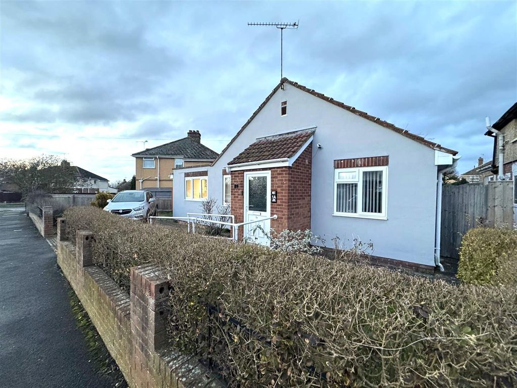 Additional image 16 of 3 bed detached bungalow for saleFairford Crescent, Upper Stratton, Swindon SN25