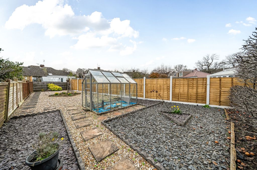 Additional image 18 of 3 bed bungalow for saleBeverstone Grove, Lawn, Swindon SN3