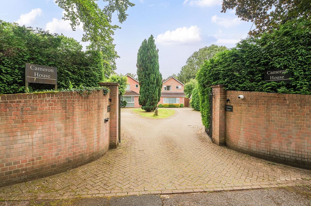 Additional image 3 of 6 bed detached house for saleLyndhurst Road, Landford, Salisbury SP5