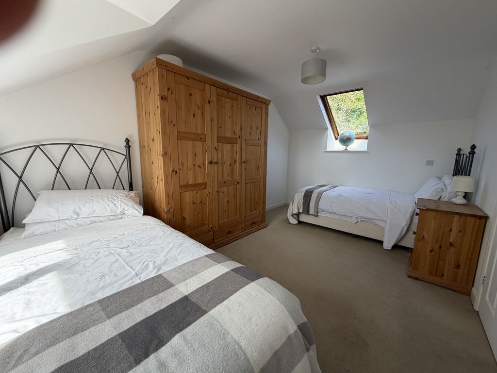 Additional image 14 of 5 bed bungalow for saleEast Gomeldon Road, Gomeldon, Salisbury SP4