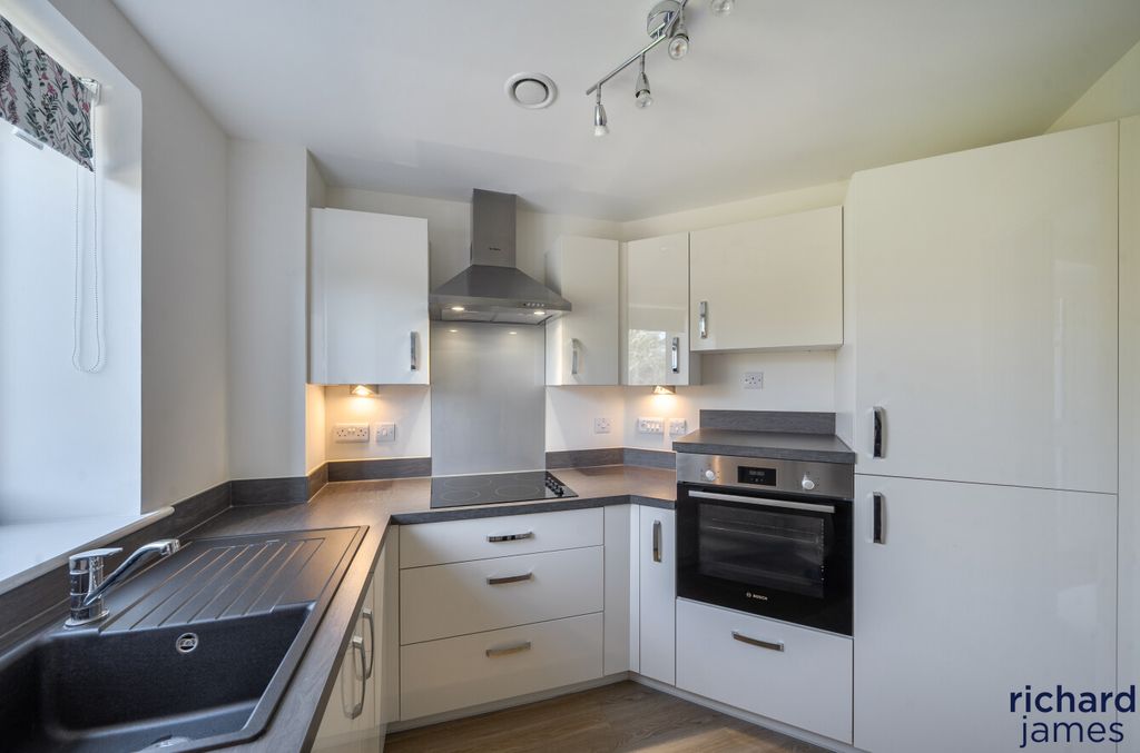 Additional image 2 of 1 bed flat for saleGilbert Place, Lowry Way, Swindon SN3
