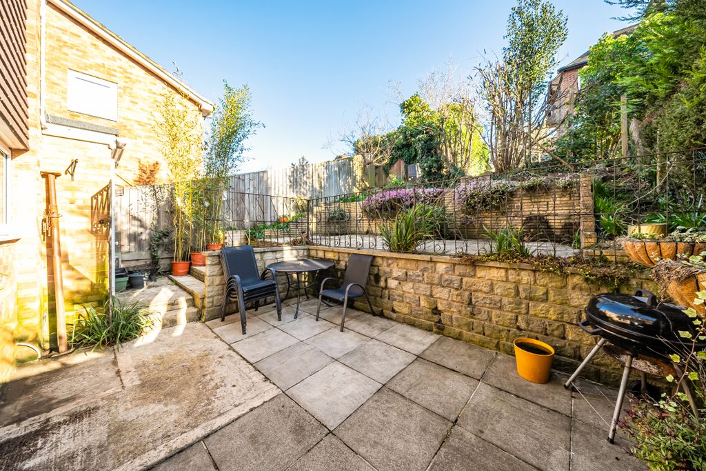 Additional image 19 of 3 bed semi-detached house for saleValleyside, Kingshill, Swindon SN1
