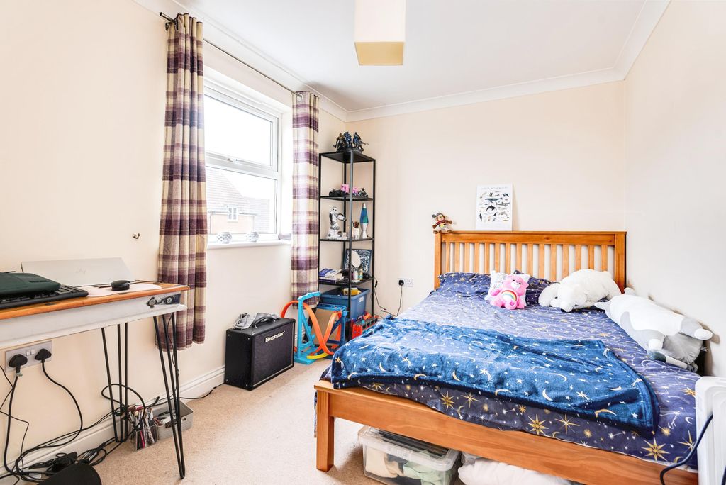 Additional image 7 of 2 bed flat for saleMarbeck Close, Redhouse, Swindon, Wiltshire SN25