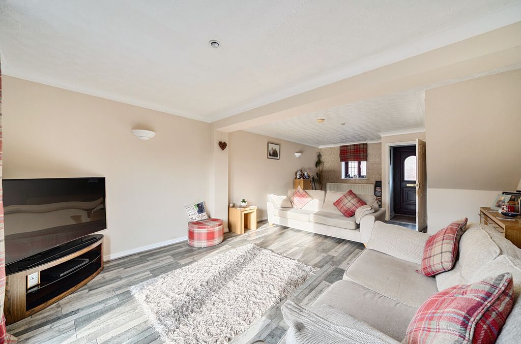 Additional image 2 of 4 bed detached house for saleBoundary Close, Kingsdown, Swindon SN2