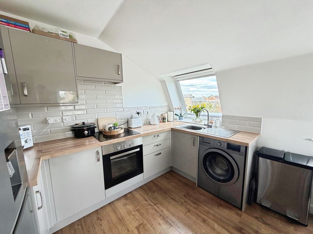 Additional image 4 of 1 bed flat for saleManvers House, Trowbridge BA14