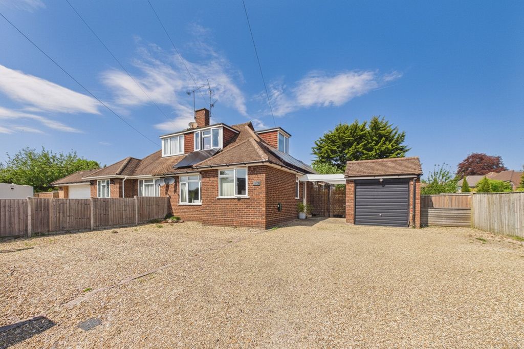 3 bed semi-detached house for saleNapier Road, Maidenhead, Berkshire SL6