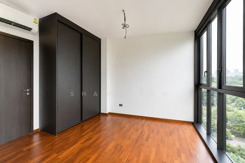 89 Holland Road photo 2