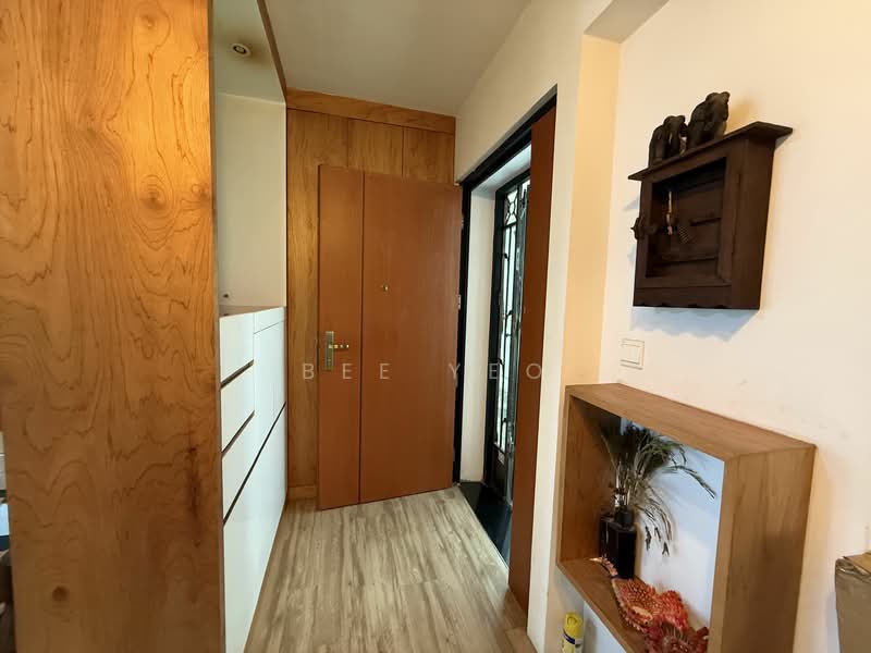 51 Commonwealth Drive photo 2