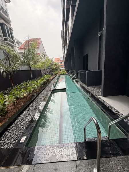 Upper Serangoon Road photo 2