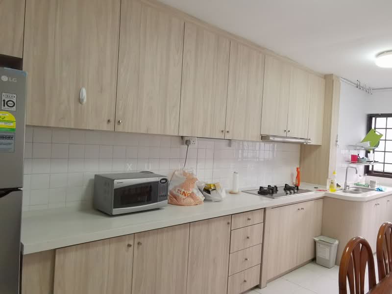 373 Clementi Avenue 4 photo 2