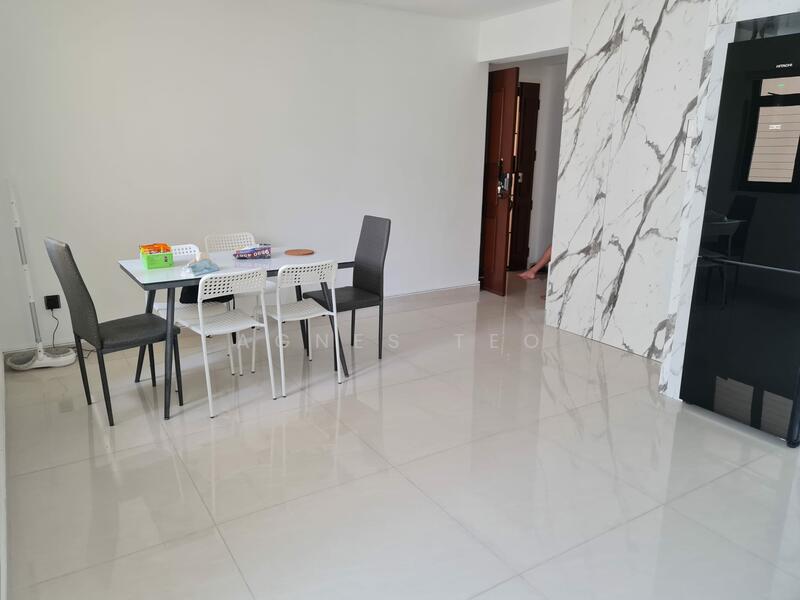 Additional image 4 of 686A Jurong West Central 1