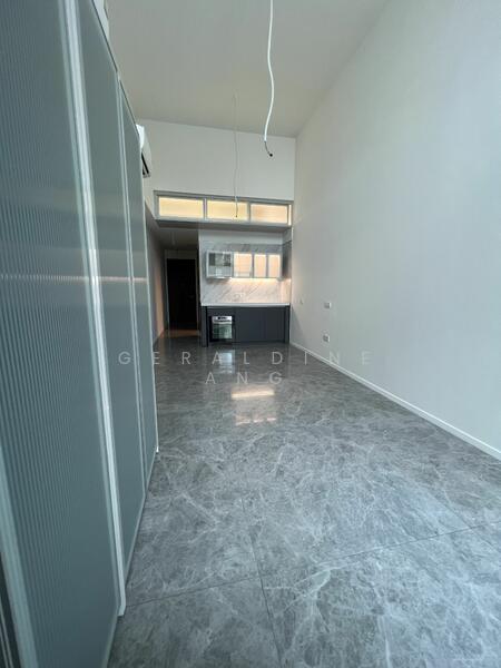 Additional image 4 of 32 Middle Road