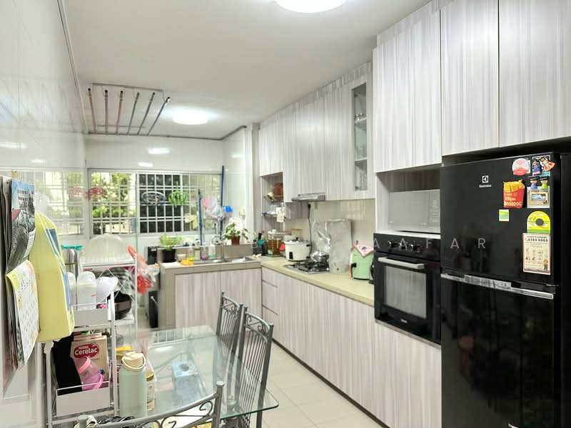 Additional image 10 of 447 Jurong West Street 42