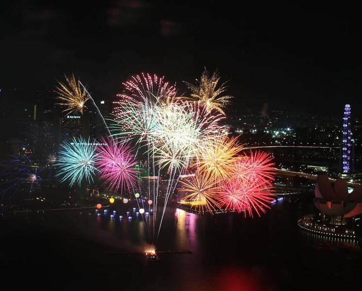 2 Marina Boulevard photo 2