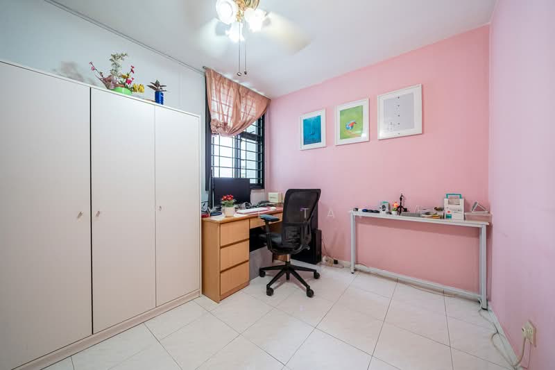 Additional image 11 of 339A Sembawang Close