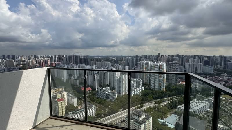 1 Silat Avenue photo 3