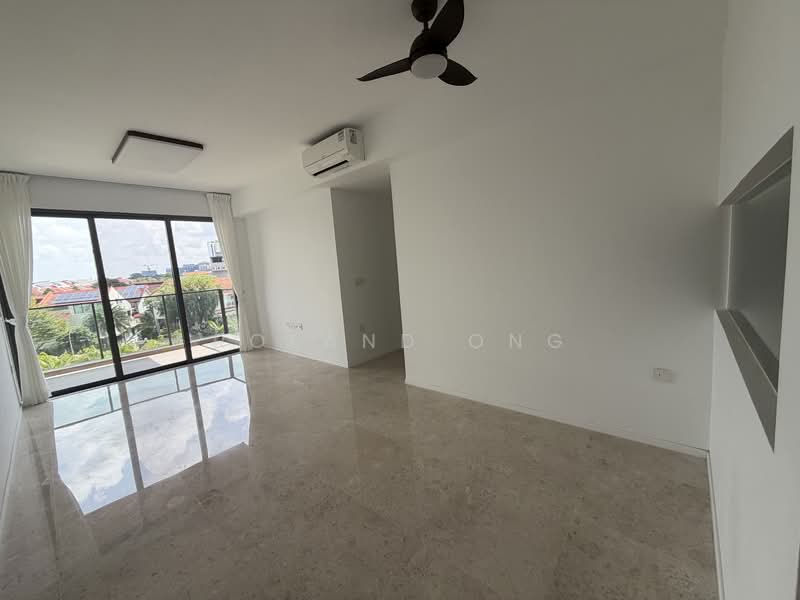 21 Ang Mo Kio Rise photo 2