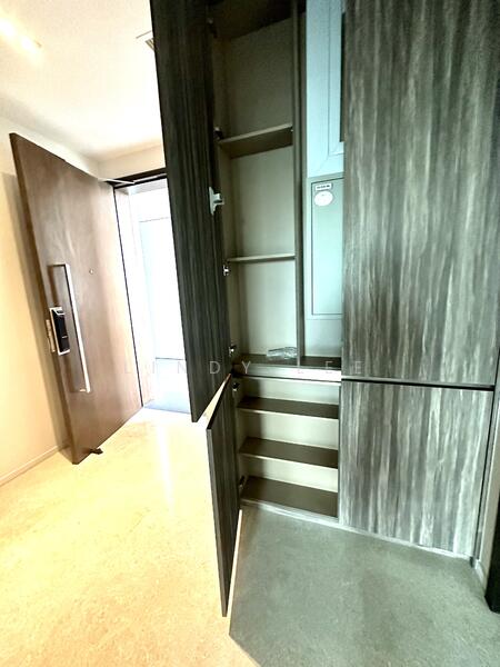 99 Prince Charles Crescent photo 5