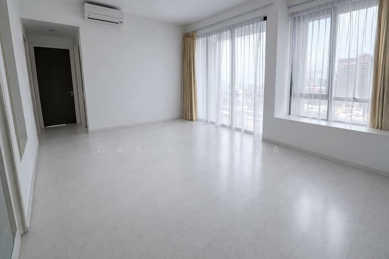 8 Ridgewood Close