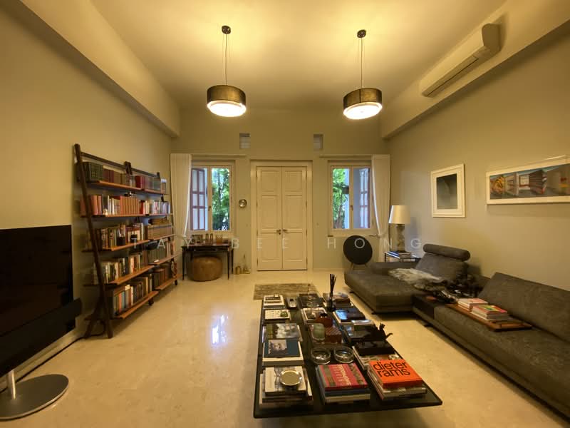 7 Tong Watt Road photo 4