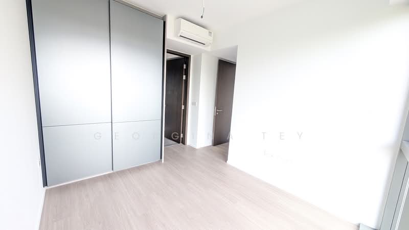 21 Ang Mo Kio Rise photo 5