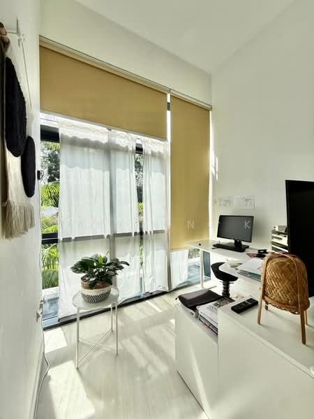 11 Leedon Heights photo 4