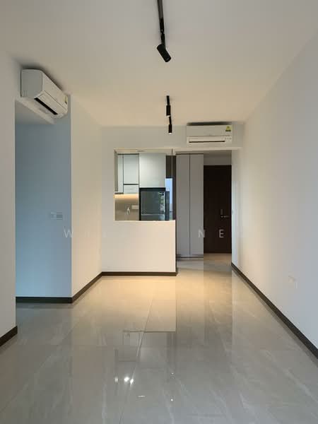 51 Normanton Park photo 2