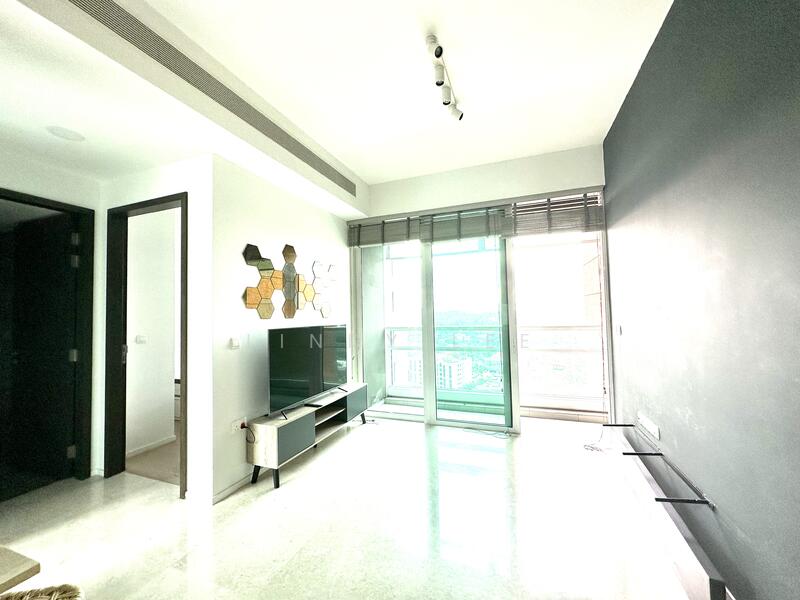 99 Prince Charles Crescent photo 2