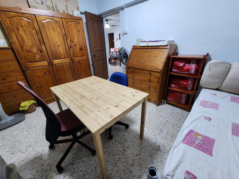 Additional image 2 of 515 Jurong West Street 52
