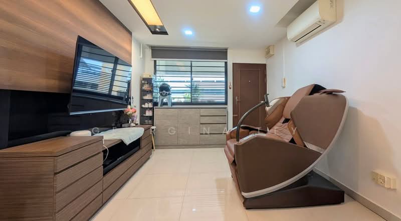 206 Serangoon Central photo 2