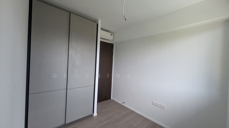 21 Ang Mo Kio Rise photo 4