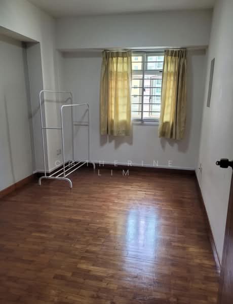 651 Punggol Central photo 3