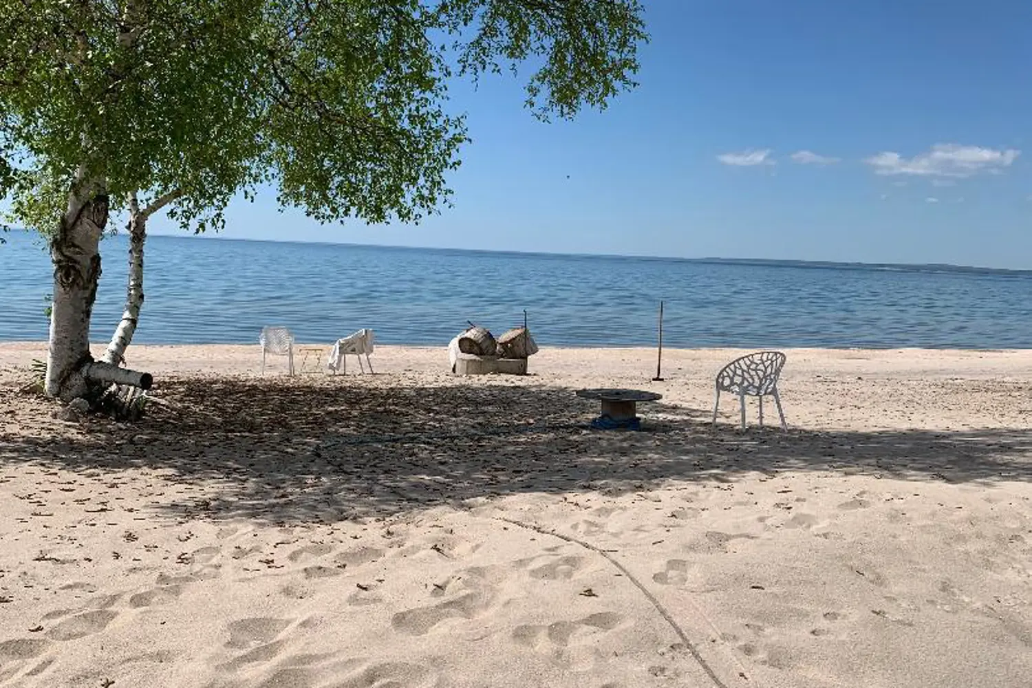 1107 Tiny Beaches Road photo 2