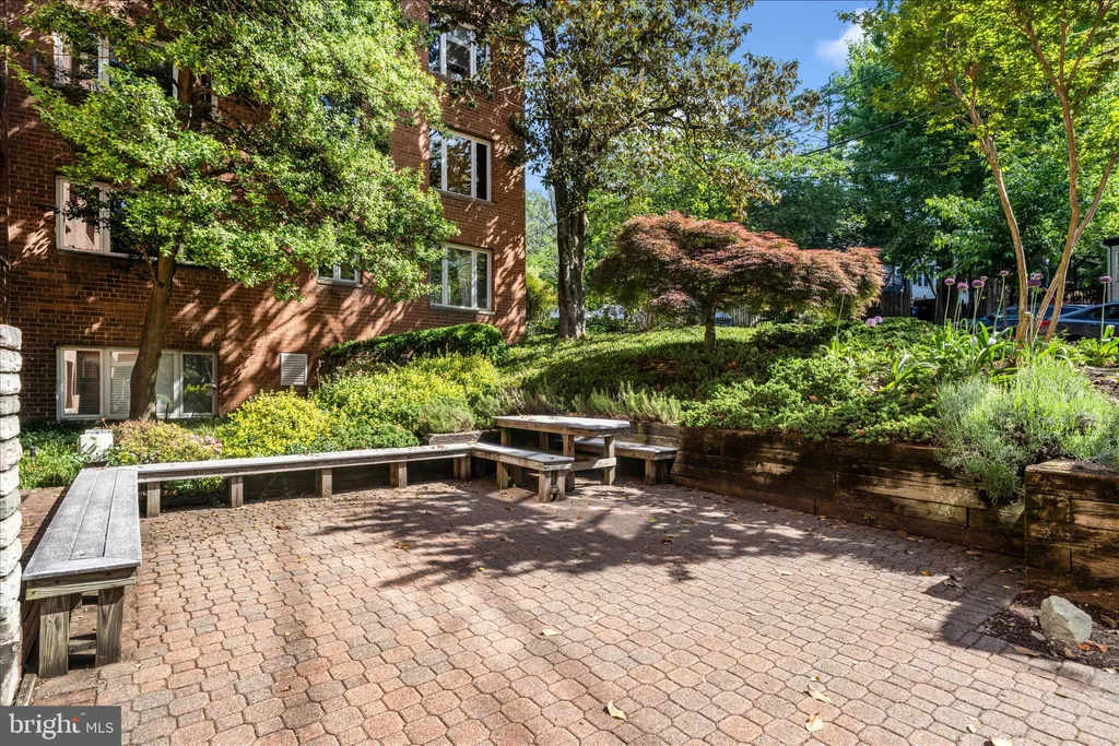 Additional image 30 of 2400 NW 41st Street NW Unit 403, Washington, DC 20007