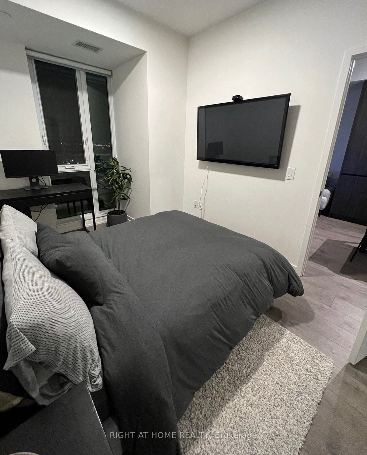 Additional image 6 of 1701-225 Sumach Street, Toronto, ON, M5A 0P8