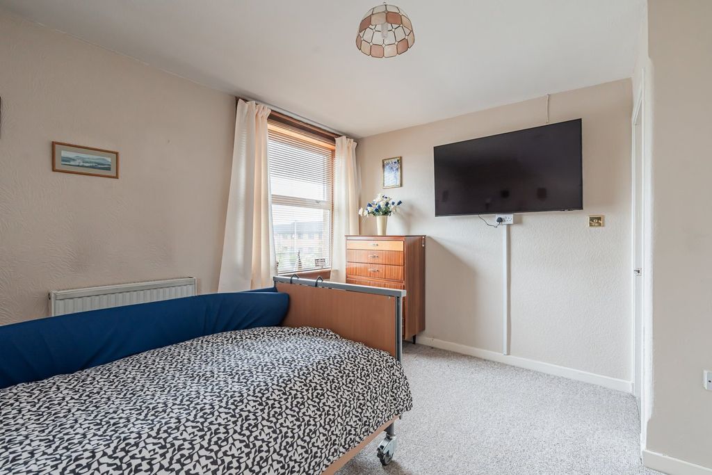 Additional image 6 of 3 bed flat for salePolton Street, Bonnyrigg EH19