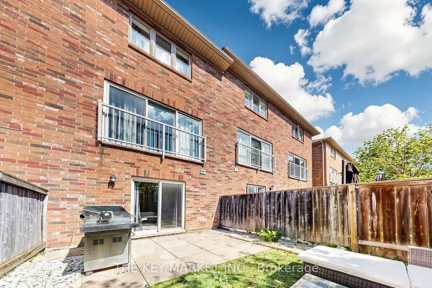 Additional image 19 of 435 English Rose Lane 14