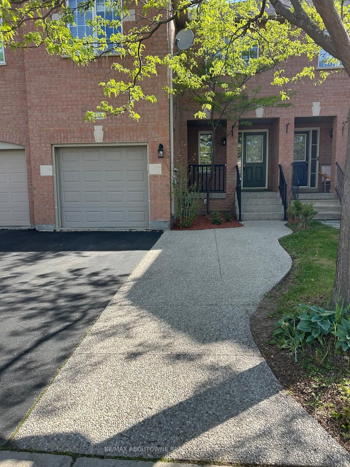 2473 Lazio Lane, Oakville, ON, L6M 4P7