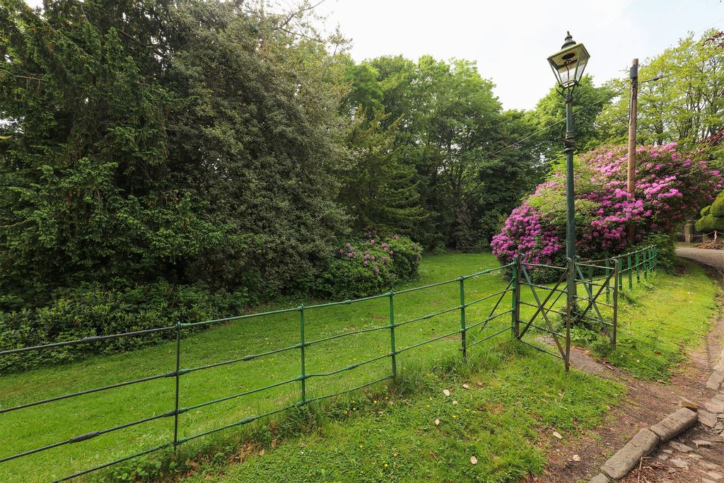 Additional image 43 of 9 bed detached house for saleTaptonville Crescent, Broomhill, Sheffield S10