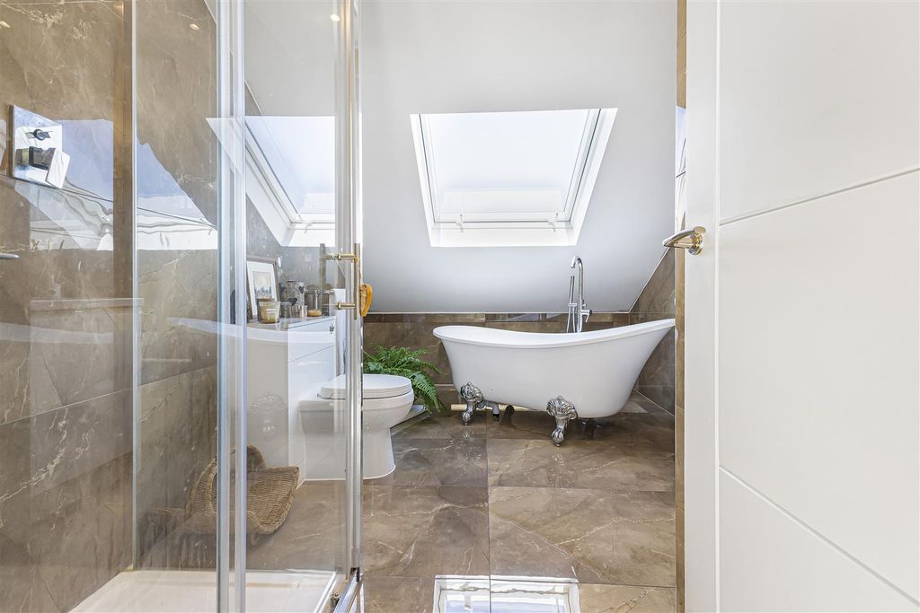 Additional image 32 of 4 bed detached house for saleWhite Hill Road, Meopham, Gravesend DA13