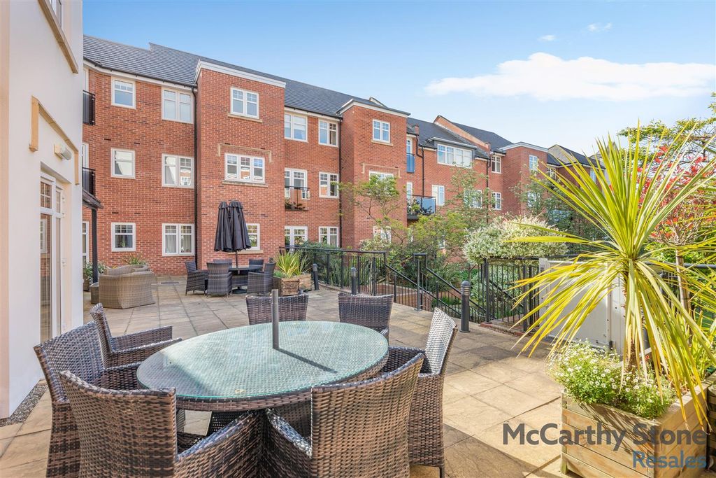 Additional image 10 of 2 bed flat for saleAbbey Foregate, Shrewsbury SY2