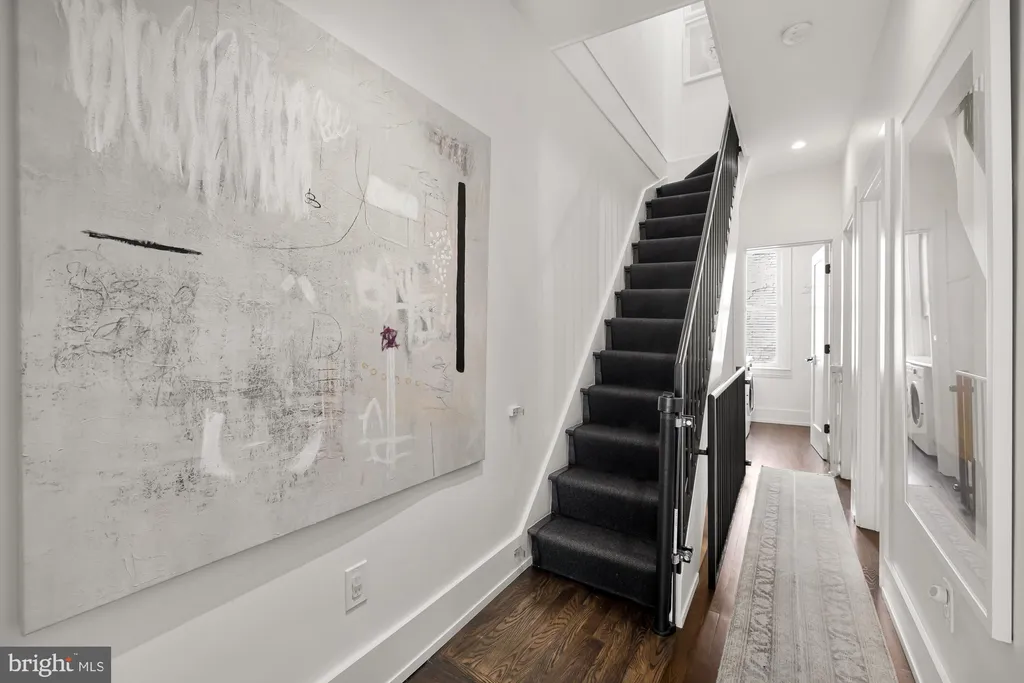 Additional image 40 of 810 North Carolina Avenue SE, Washington, DC 20003