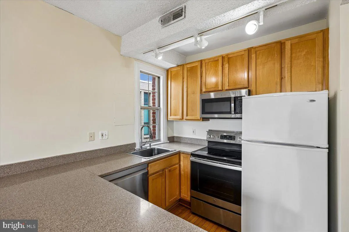 Additional image 36 of 1401 Columbia Road NW Unit 410, Washington, DC 20009